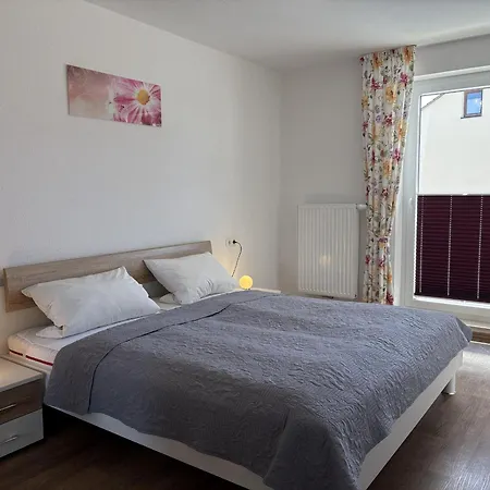Haus-meeresglueck-wohnung-seemoewe داهم